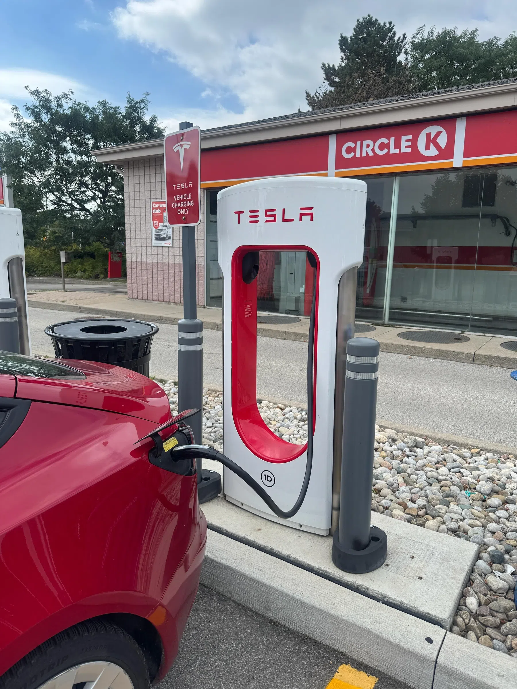 Hertz en Tesla